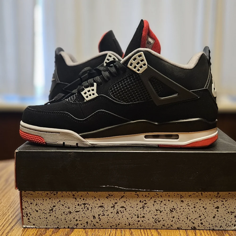 New Jordan Retro Bred 4 Men's Size 13 Shoes - Picture 3 of 13